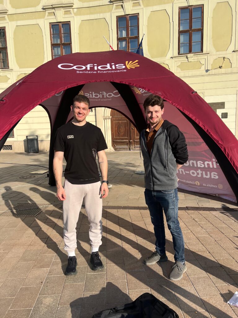 Helperi pre partnerov